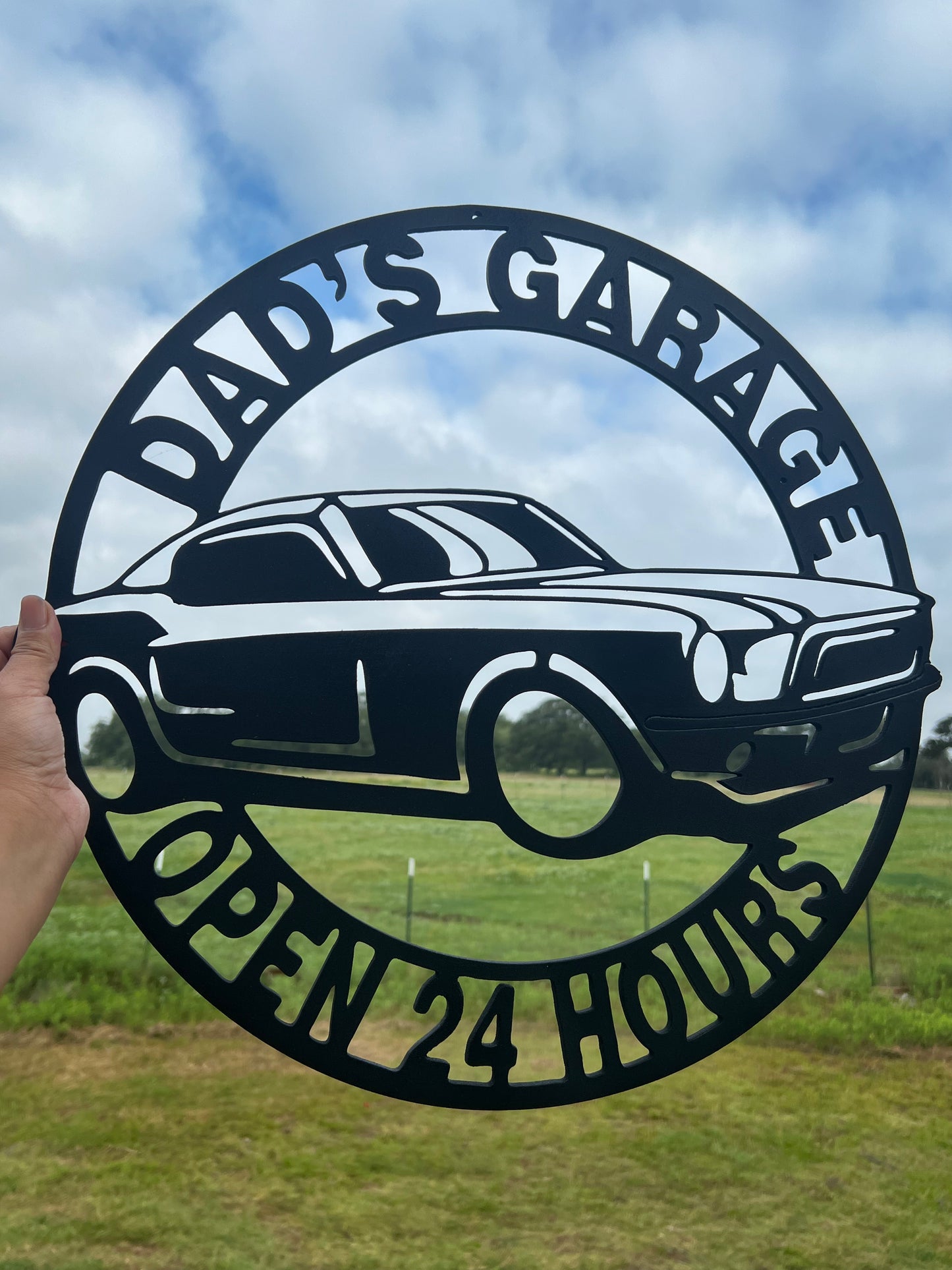 Wooden Dad's Garage - Open 24 Hours